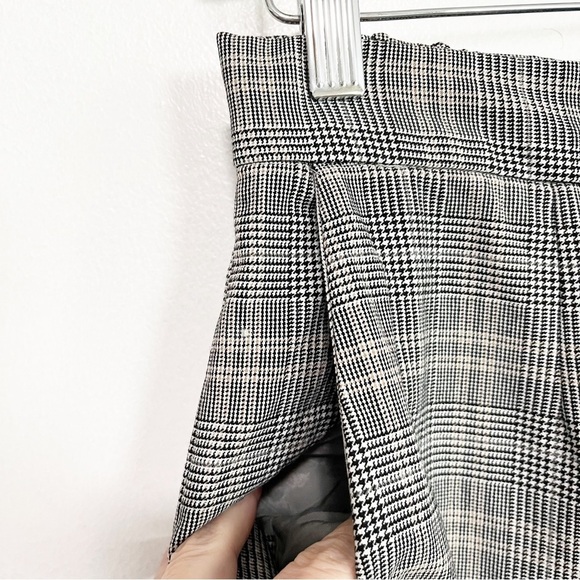 BOGO! Aritzia Babaton Conan Cropped Trouser Pant Houndstooth Plaid Size 2 - Picture 6 of 12